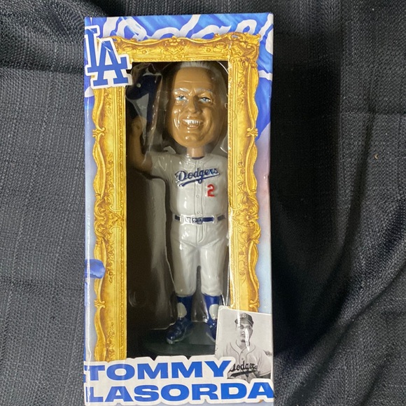 Los Angeles Dodgers 2020 World Champions Bobble Head Tommy Lasorda. Brand New - Picture 1 of 9